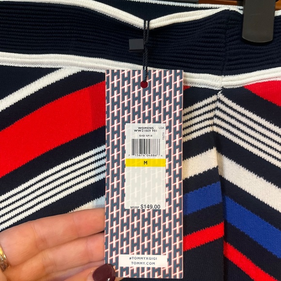 NWT TOMMY X GIGI Gigi Hadid Intarsia Skirt Size: M - Picture 10 of 10